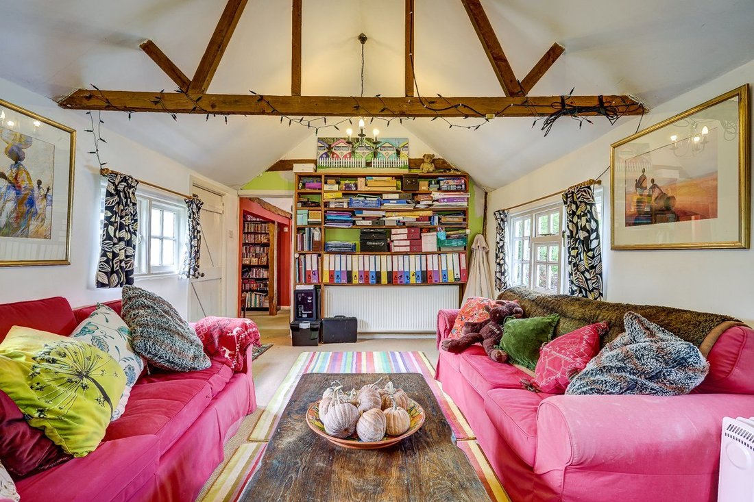 House in Chelmsford, England 3 - 18127645