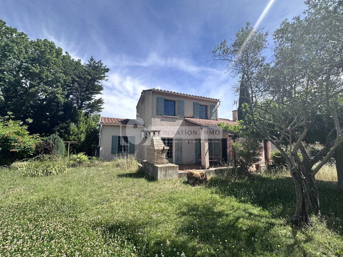 House in Saint-Rémy-de-Provence, Provence-Alpes-Côte d'Azur, France 2 - 15195991
