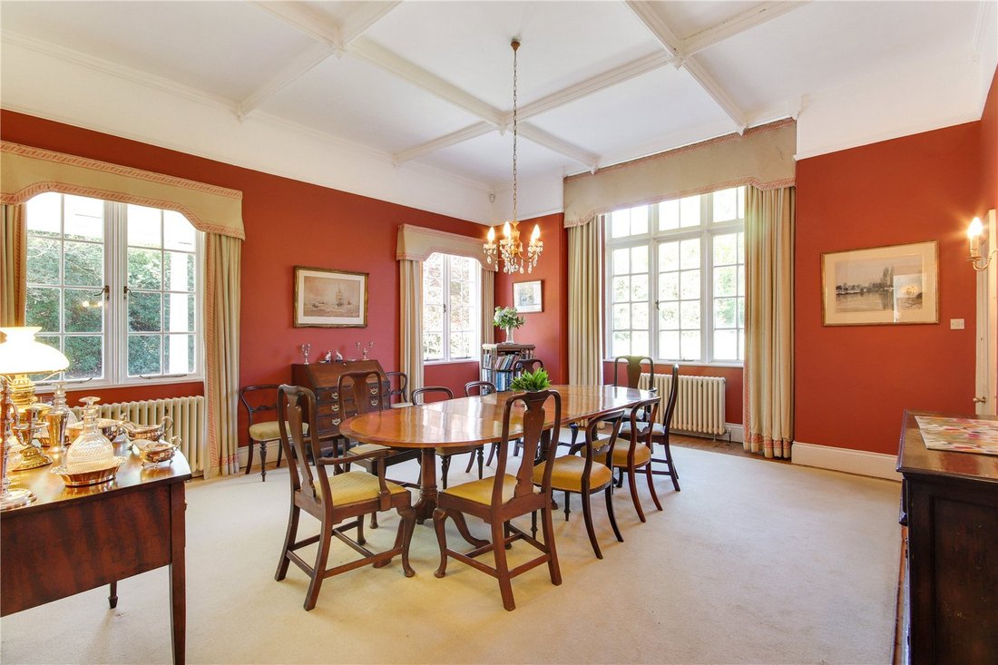 House in East Sussex, England 4 - 18129194