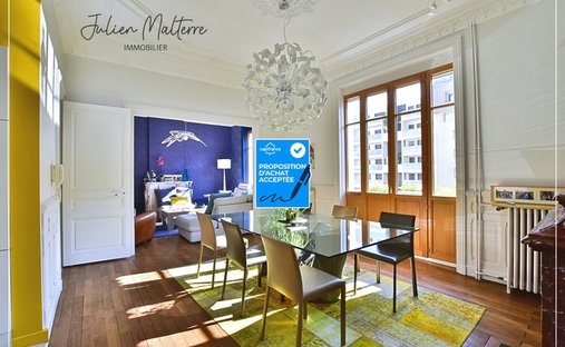 House in Bergson-La Terrasse, Saint-Étienne, France 1