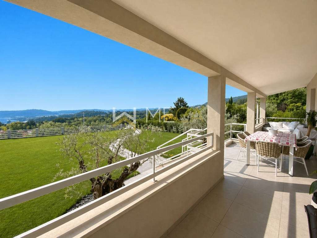 Villa in Hill Zone, Padenghe sul Garda, Lombardy 4 - 18132402