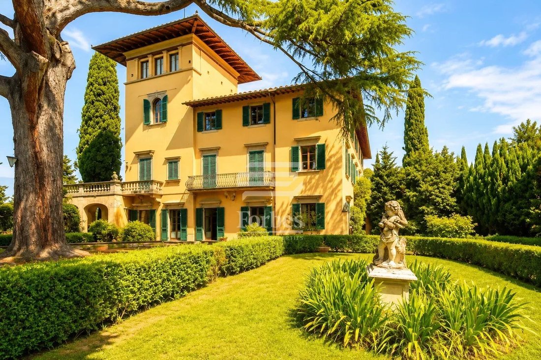 Villa in Center, Florence, Tuscany 3 - 16359219