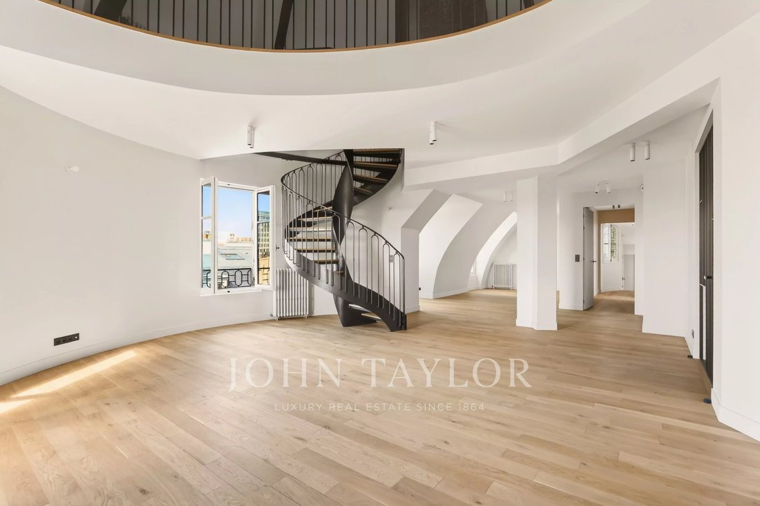 Apartment in Paris 4e Arrondissement, Paris, France 4 - 18130347
