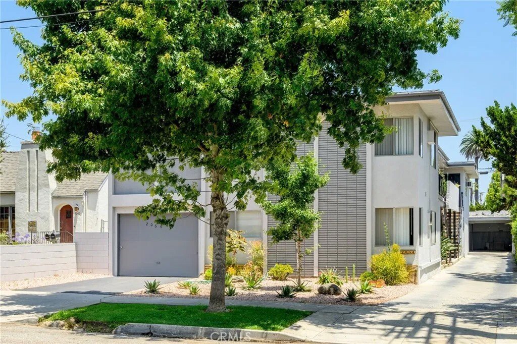 South Pasadena, California, United States 3 - 17891665