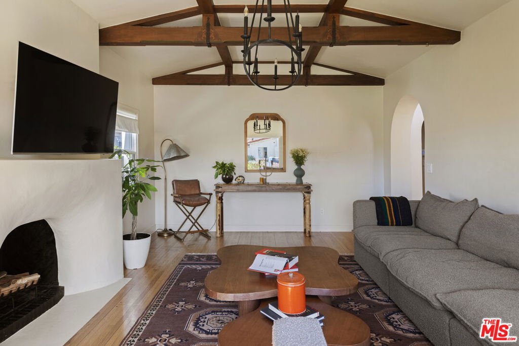 House in Los Angeles, California, United States 4 - 18132557