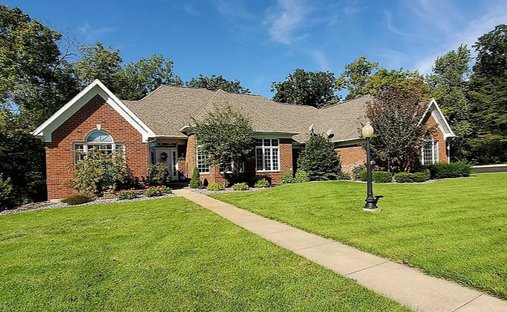 House in East Dubuque, Illinois, United States 1