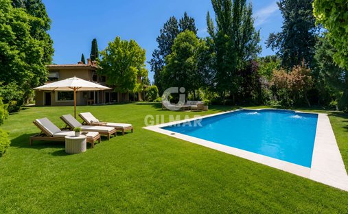 Villa in Moncloa-Aravaca, Madrid, Spain 1
