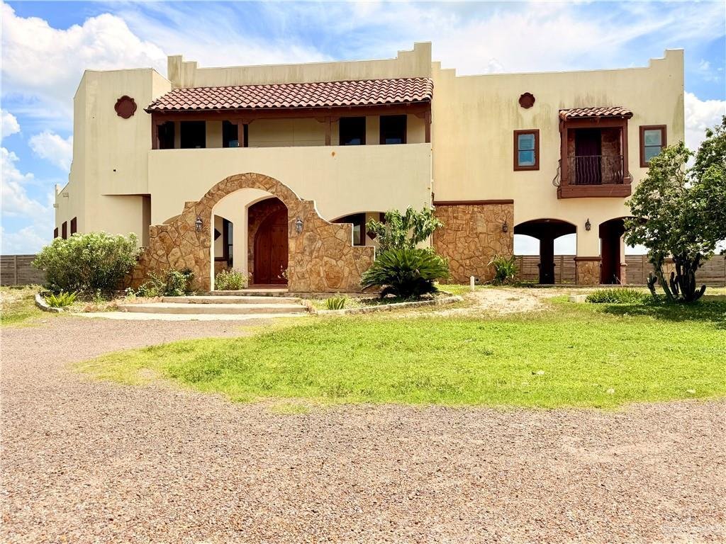 House in Elsa, Texas, United States 4 - 18131303