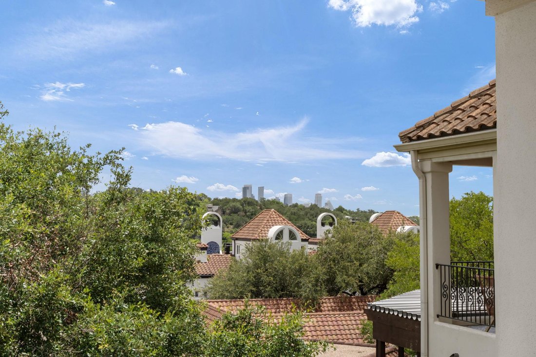 Condo in Austin, Texas, United States 3 - 18129678