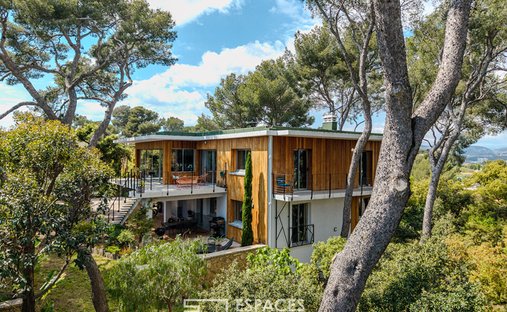 Villa a Coste Chaude-Mauveou, La Seyne-sur-Mer, Francia 1