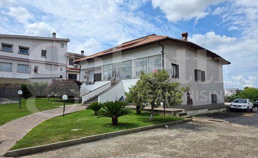 Villa in Casetta Mattei - Corviale, Rome, Italy 1