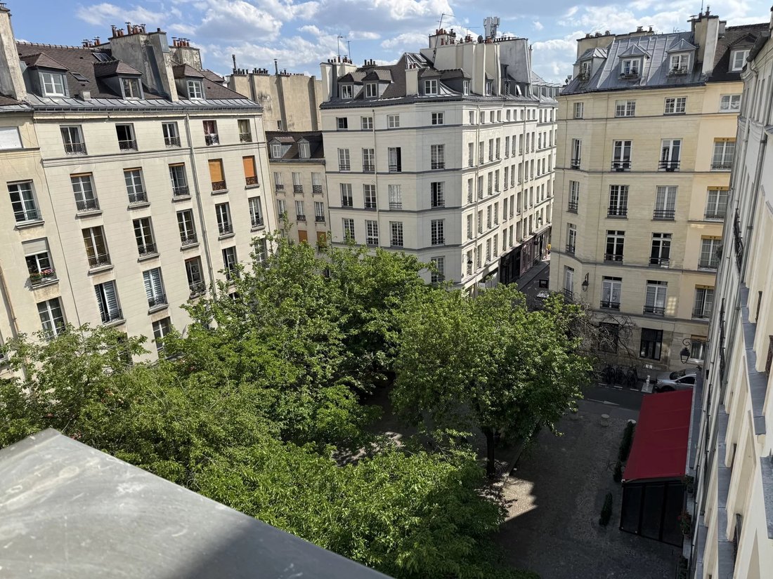 Apartment in Arsenal, Paris 4e Arrondissement, Paris 1 - 17810343