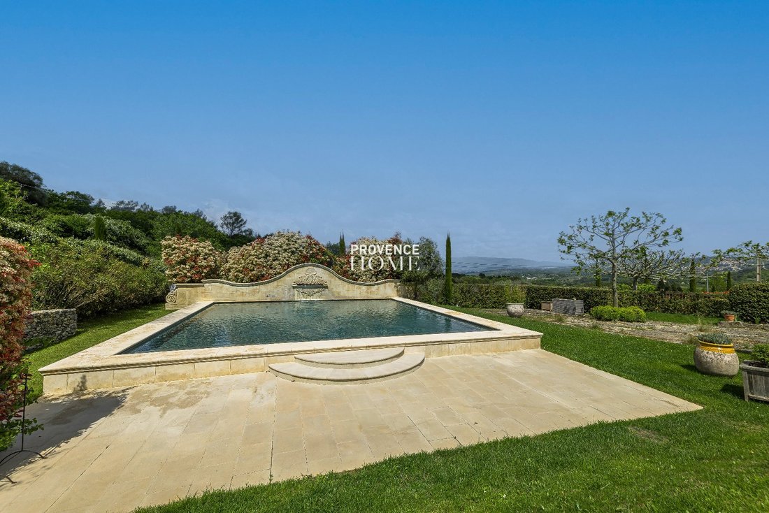 Estate in Bonnieux, Provence-Alpes-Côte d'Azur, France 2 - 18130801