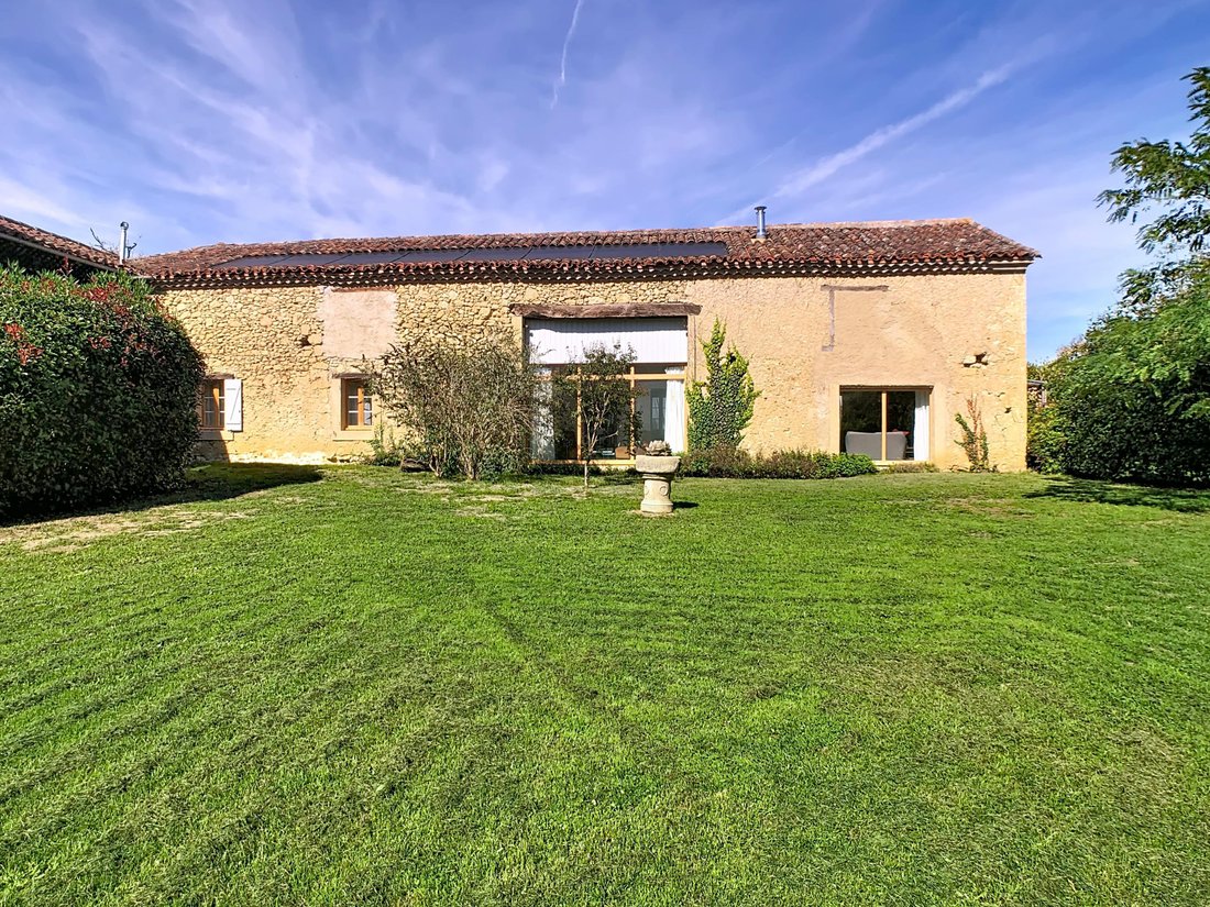 Estate in Seissan, Occitania, France 3 - 18128368