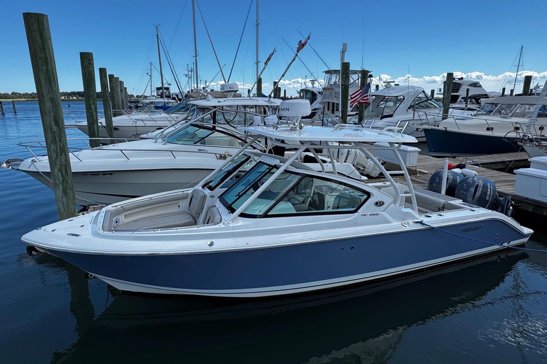 Motor Yacht in United States 2 - 17885382