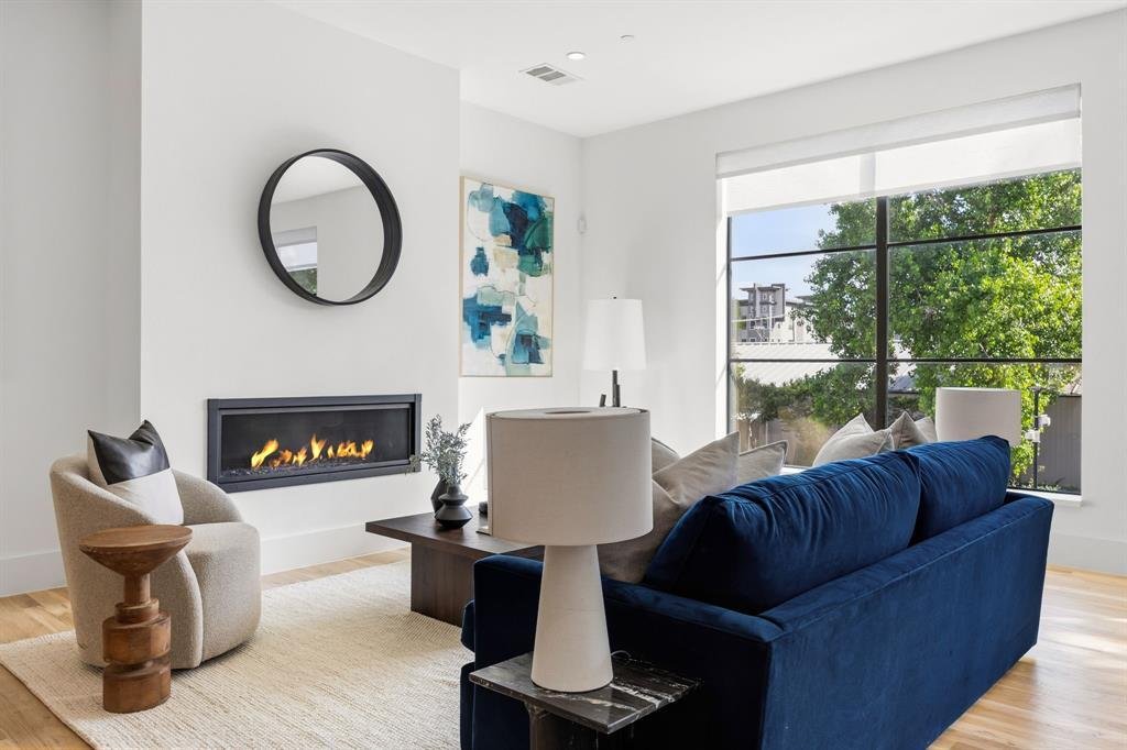 Condo in Dallas, Texas, United States 4 - 18132733