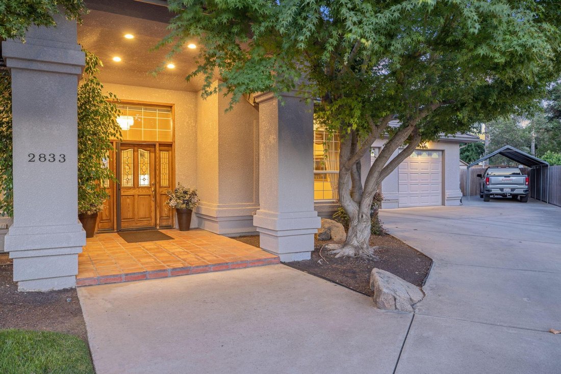 House in Visalia, California, United States 4 - 18134127