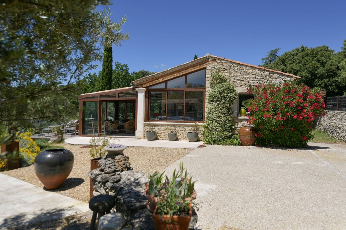 House in Gordes, Provence-Alpes-Côte d'Azur, France 2 - 18132196