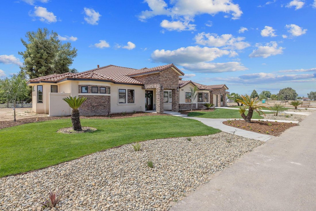 House in Exeter, California, United States 2 - 18134133