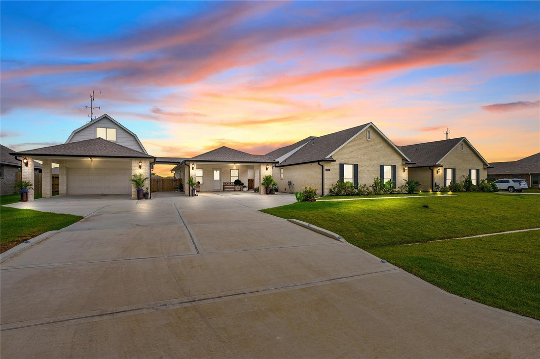 House in Dickinson, Texas, United States 1 - 18128250