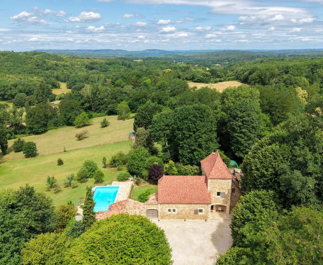 Estate in Gourdon, Occitania, France 1 - 18128009