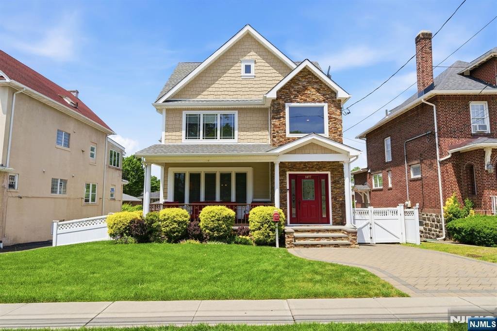 House in Fort Lee, New Jersey, United States 3 - 18131090