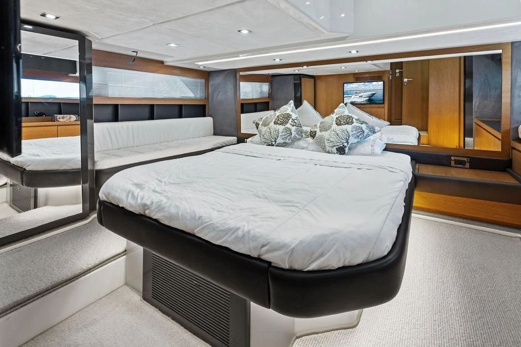 Motor Yacht in United States 4 - 17885414