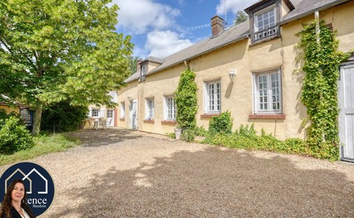 House in Faverolles, Centre-Val de Loire, France 1