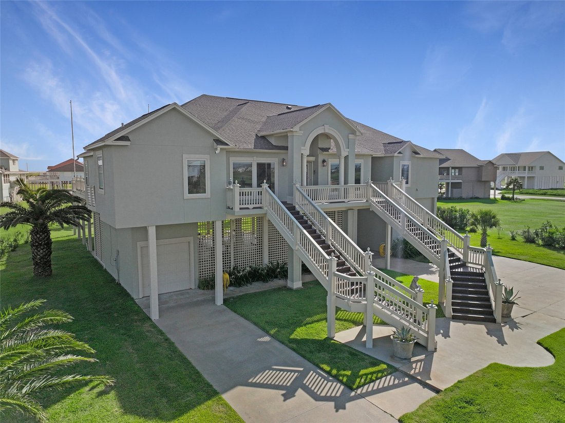 House in Bolivar Peninsula, Texas, United States 3 - 18133129