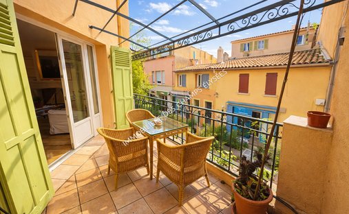 Apartment in Zone Est Diffuse, Saint-Tropez, France 1