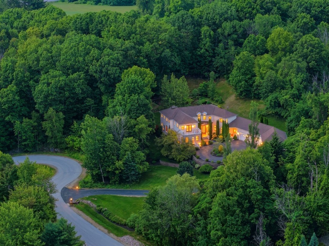 House in Bedford, New Hampshire, United States 1 - 18120461