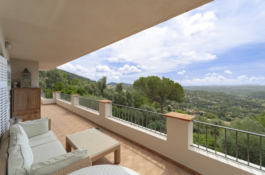 Villa in Grasse, Provence-Alpes-Côte d'Azur, France 5 - 18130047