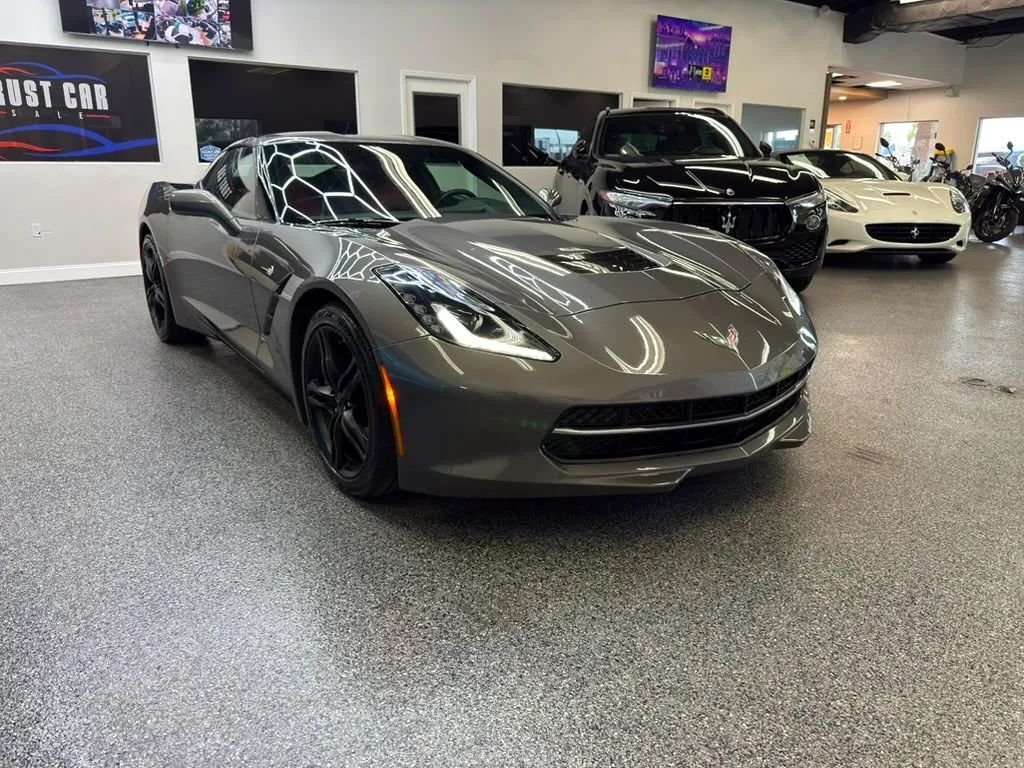 Coupe in Orlando, FL, United States 1 - 18133818