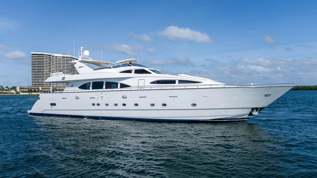Motor Yacht in United States 2 - 17885409