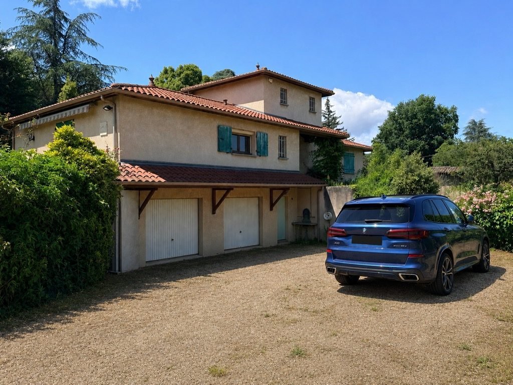 Villa in Collonges-au-Mont-d'Or, Auvergne-Rhône-Alpes, France 4 - 17439852
