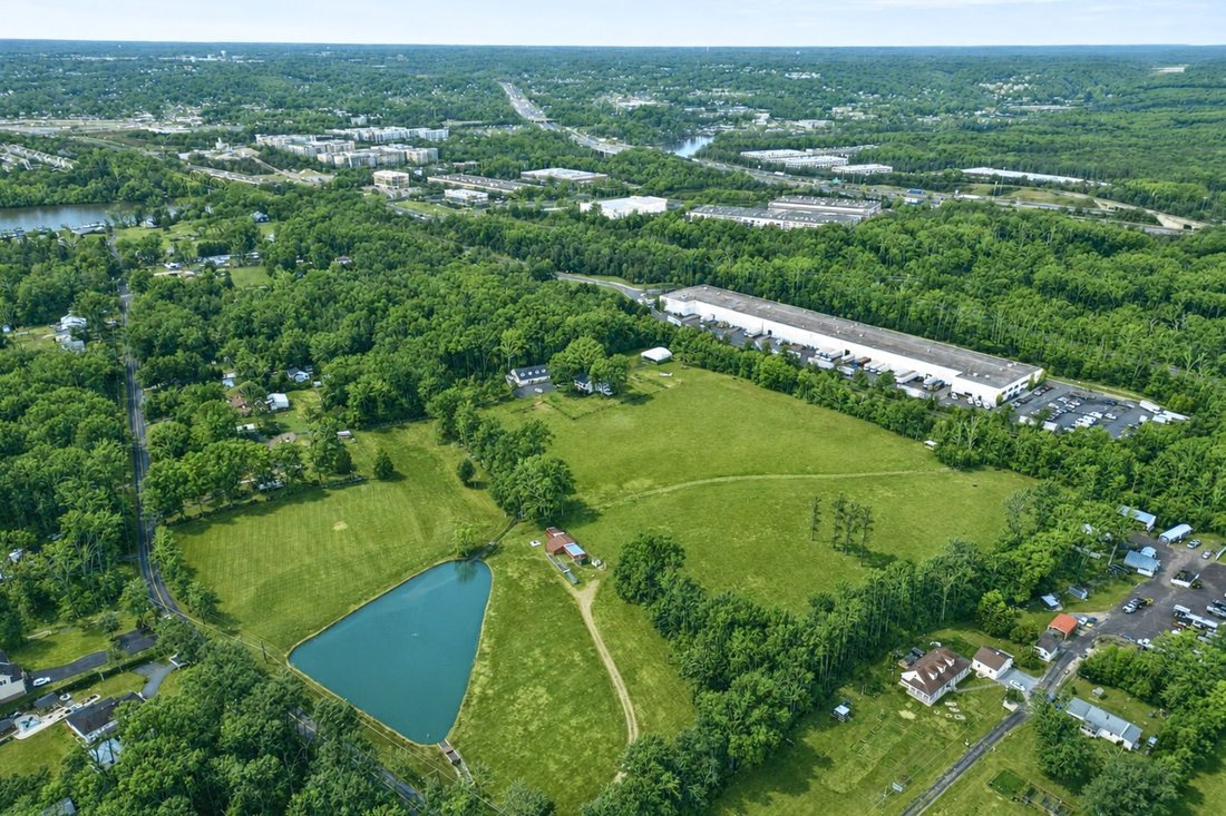 House in Lorton, Virginia, United States 1 - 18120440