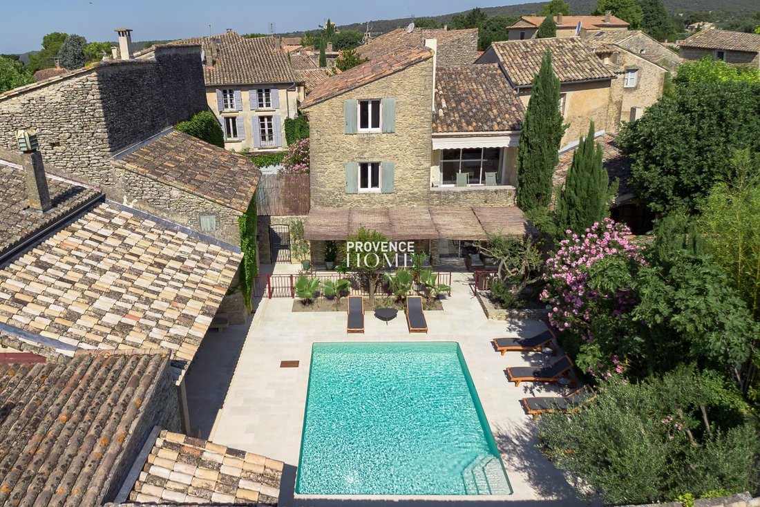 House in Gordes, Provence-Alpes-Côte d'Azur, France 1 - 18130799