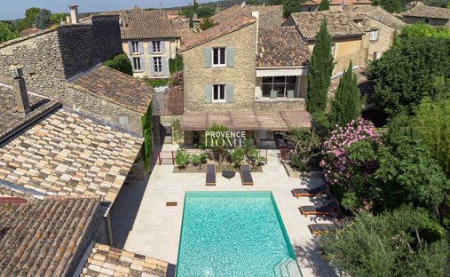 Casa en Gordes, Provenza-Alpes-Costa Azul, Francia 1