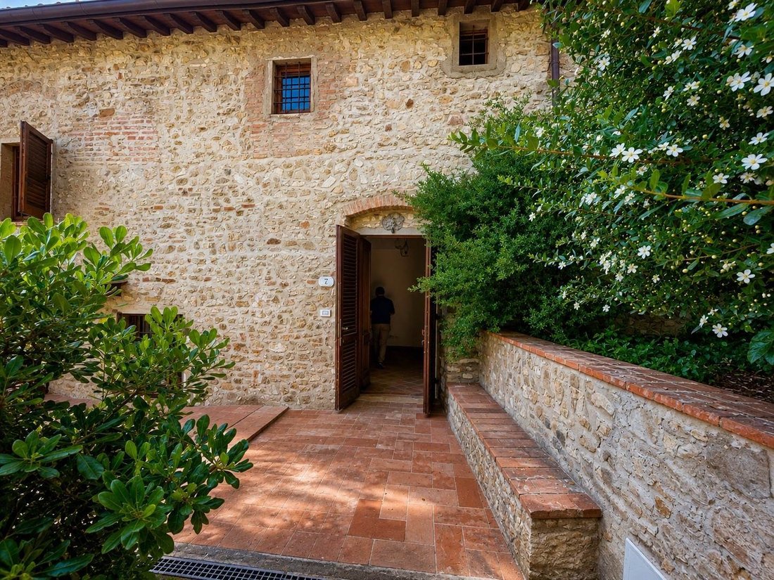 Apartment in Calenzano, Tuscany, Italy 2 - 18133364