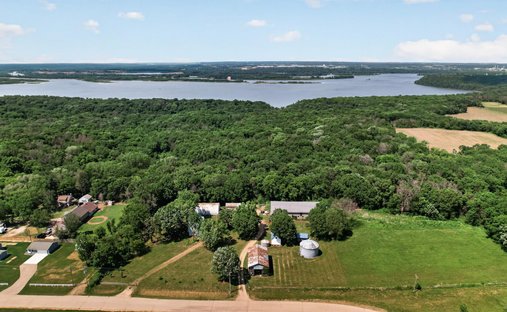 Land in Hastings, Minnesota, United States 1