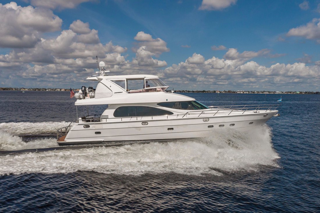 Motor Yacht in United States 3 - 17885085