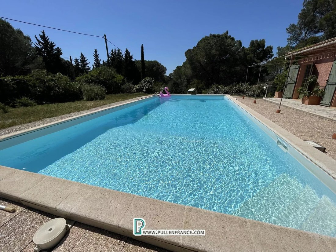 Estate in Bizanet, Occitania, France 4 - 18130212