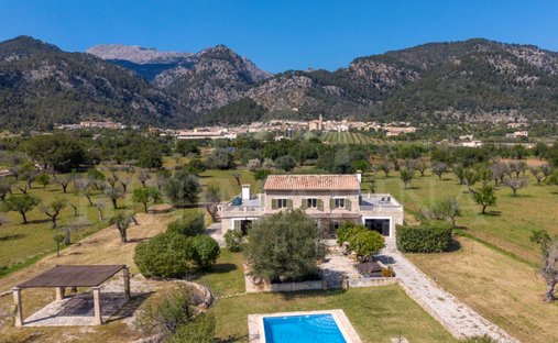 Finca in Selva, Balearic Islands, Spain 1