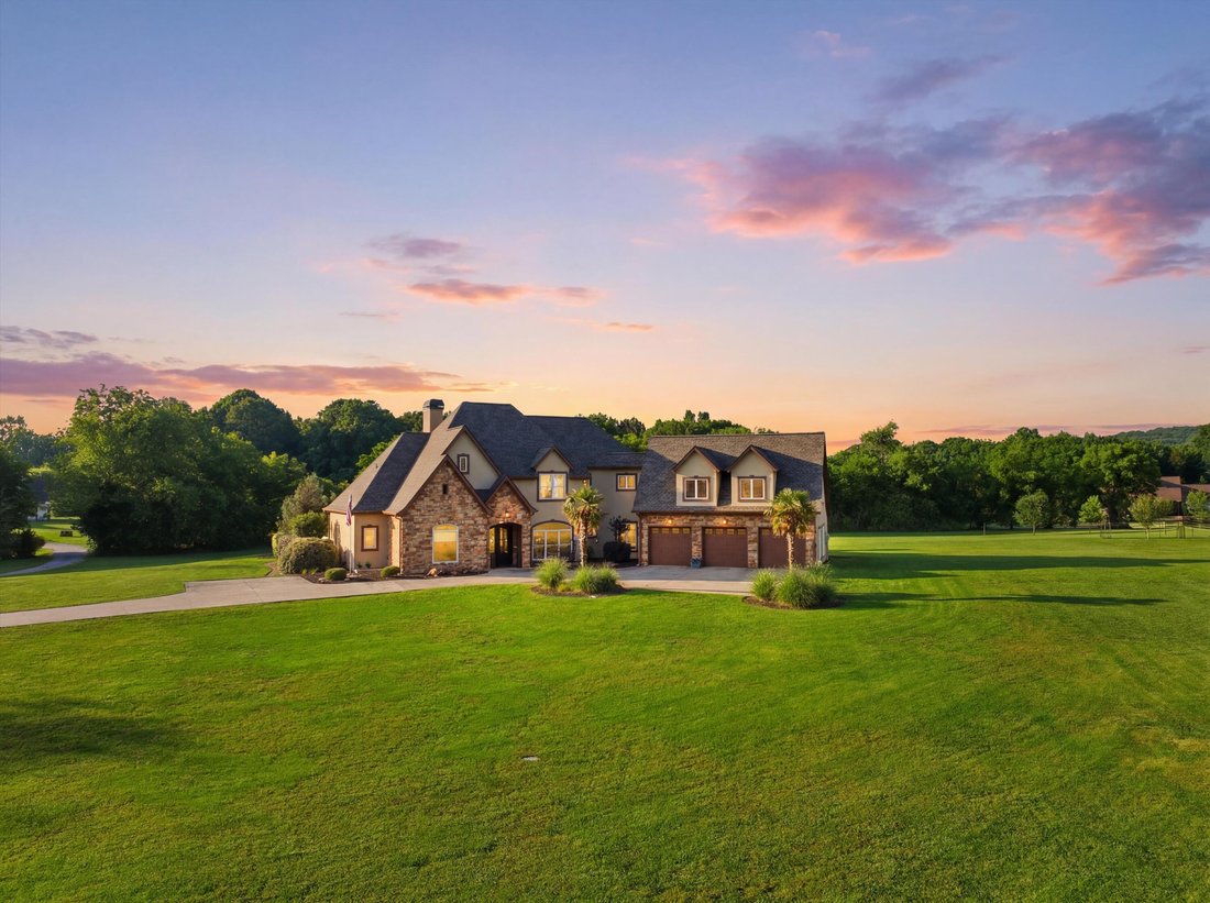 House in Ringgold, Georgia, United States 1 - 18128933