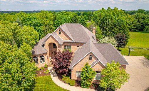 House in North Canton, Ohio, United States 1