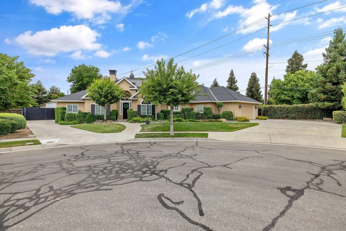 House in Visalia, California, United States 2 - 18134118
