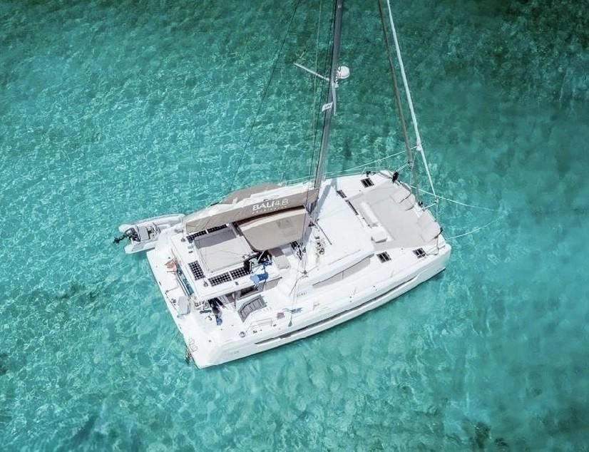 Catamaran in United States 3 - 17885434