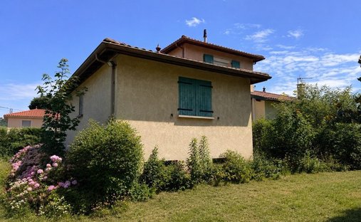 Villa in Collonges-au-Mont-d'Or, Auvergne-Rhône-Alpes, France 1