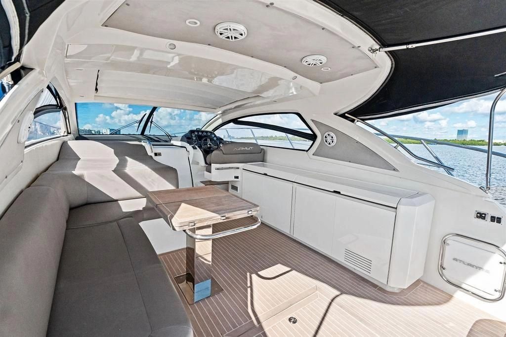 Motor Yacht in United States 3 - 17885414