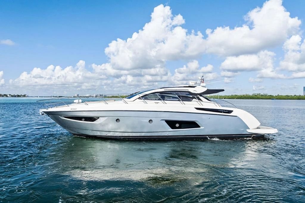 Motor Yacht in United States 2 - 17885414